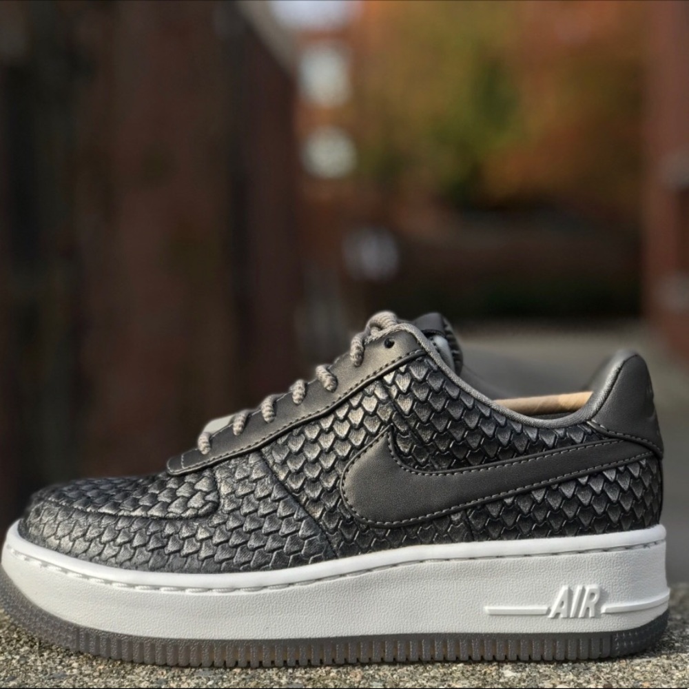 NWT Nike Air Force 1 Upstep PRM Mtls Pewter WMNS - Picture 2 of 8